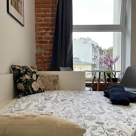 Apartman Konarskiego