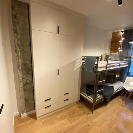 Konarskiego Apartment